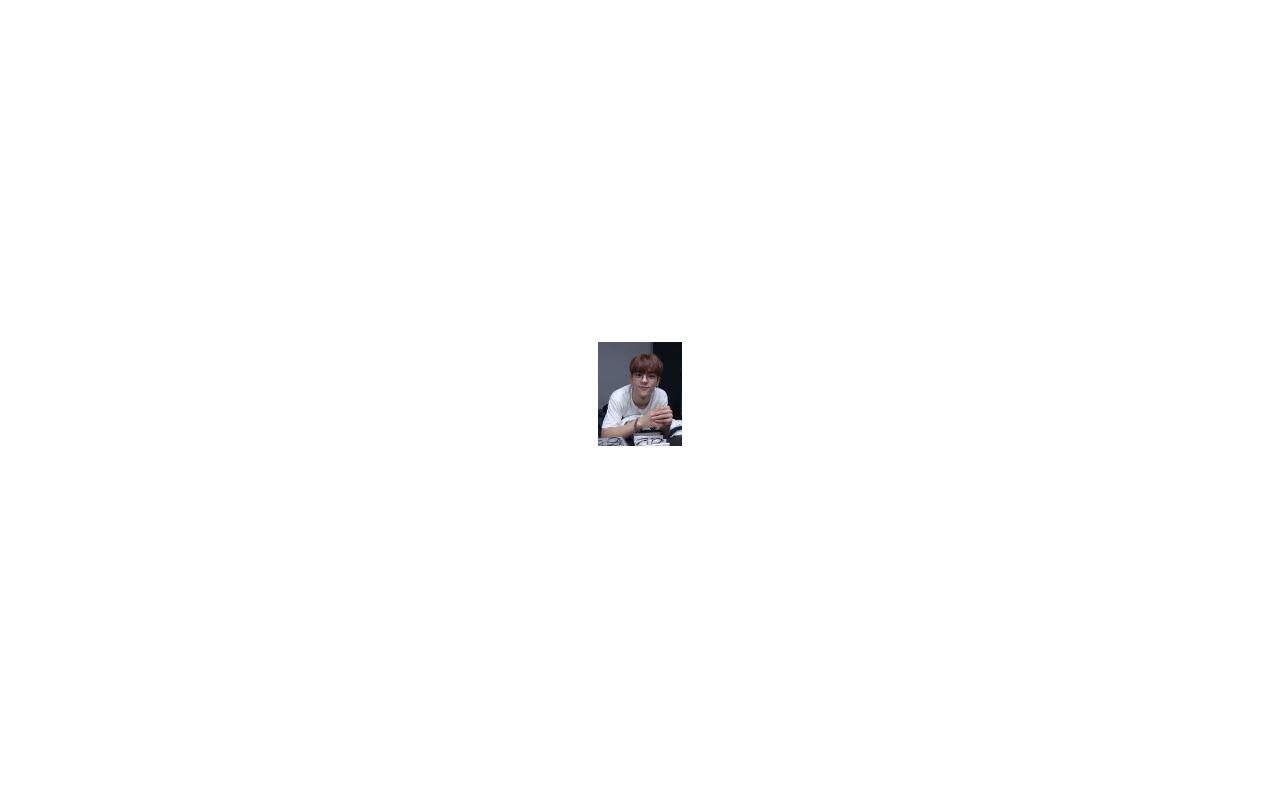 Carrd profile picture for @torch